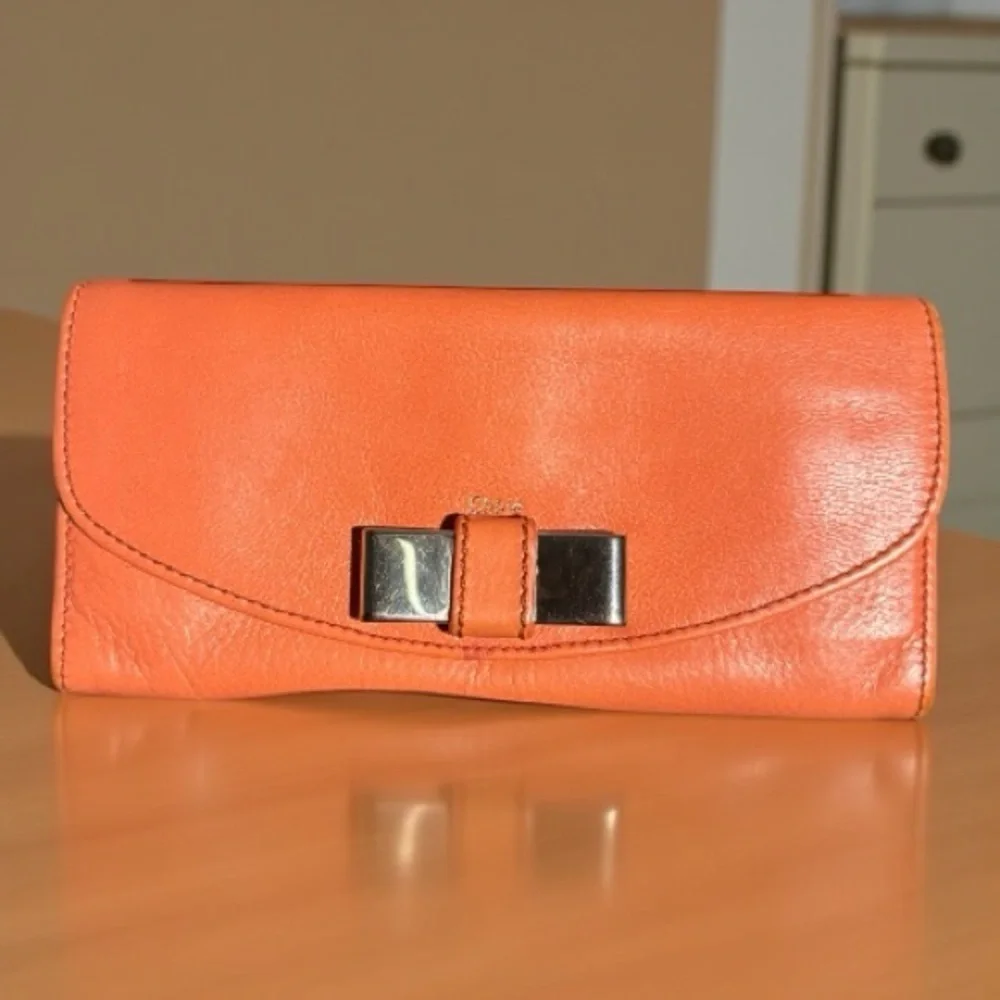 Chloe Long Wallet w/ Box, Authenticity Card and Dust Cover
